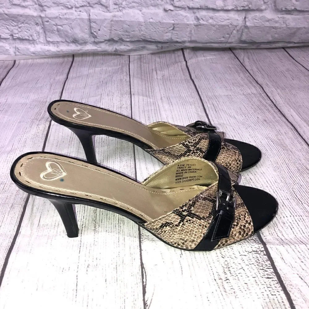 Madeline open toe Heeled pumps black tan size 8.5